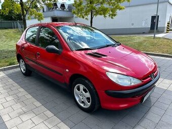 Peugeot 206 rok 2003 STK až do 12/2026