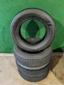 4ks letni 185/65/15 Kumho