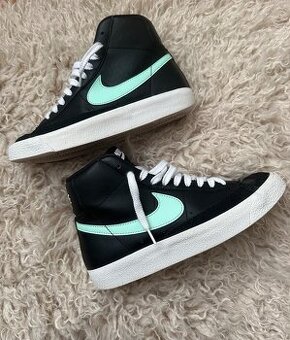 Nike Blazer Mid boty velikost 36,5
