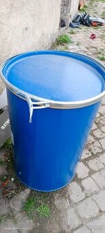 Prodám sudy 220L.