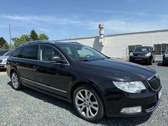 Škoda Superb Combi 2.0 TDI 103Kw motor CFFB