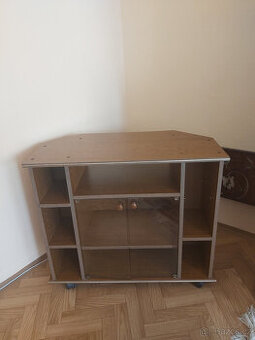 TV stolek