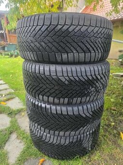 Pirelli cinturato winter 2 225/40 R18