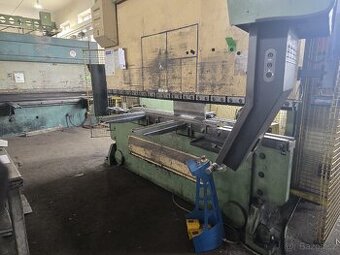 Ohranovaci lis řízený cnc PSG 250-3000