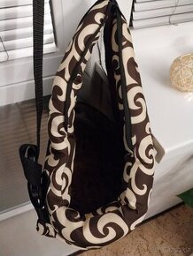 Cestovní batoh se zipem na zvířátko