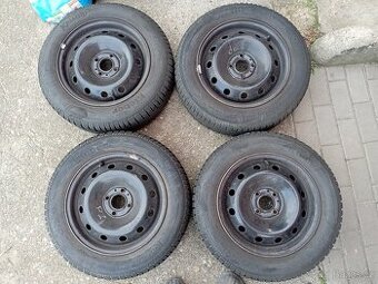 Zimní pneumatiky R15