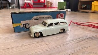 PLECHOVÉ AUTO SANITKA, ITES IGLA, ŠKODA 1200 NA BOWDEN, KABE