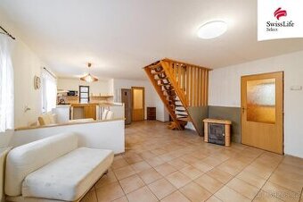 Pronájem rodinného domu 157 m2, Slatina - 1