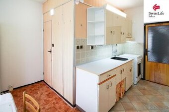 Pronájem bytu 3+1 74 m2 Zahradní, Jihlava - 1