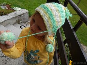 Slušivá dívčí čepice pod kombinézu  NOVÁ