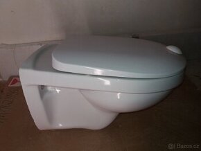 Prodám závěsný záchod