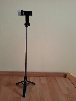Teleskopická tyč tripod pro selfie foto s bluetooth černá