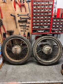 Kola Jawa pionýr/mustang