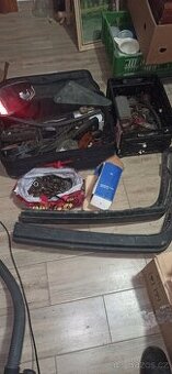 Prodám náhradní díly AUTO-MOTO