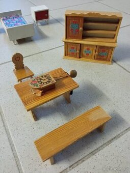 retro pokojíček pro paneneky.