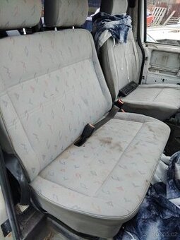 VW Transportér T4  sedačky.