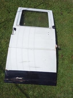 VW T4 VALNÍK  - dveře