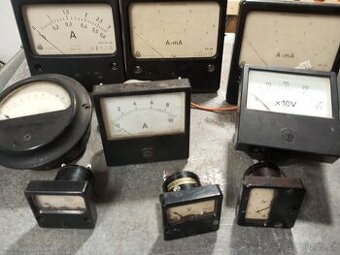 Prodám měřící přístroje