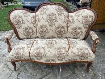 Starozitne zamecke sofa, gauc