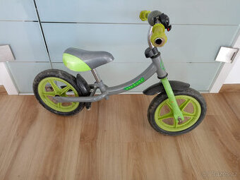 Dětské odrážedlo zelené