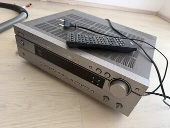 Yamaha RX-V530RDS – AV receiver / zesilovač – s ovladačem
