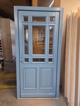 Vchodové dvere smrk profil 68 .