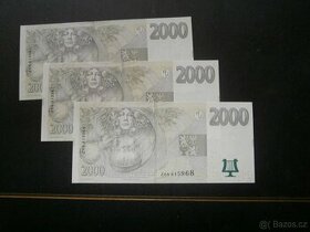 Bankovky 2000 Kč postupka 3 ks UNC,hledaná série Z.