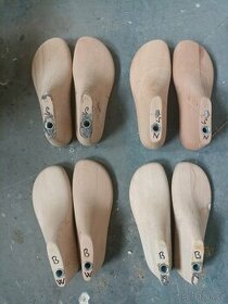 Barefoot obuvnická kopyta dámská - 4 sady (celkem 28 párů)