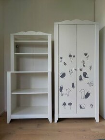 Šatní skříň a komoda IKEA Hensvik