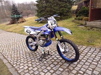 Yamaha yzf 250