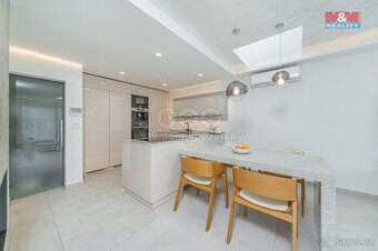 Prodej rodinného domu, 160 m², Křelov-Břuchotín, ul. Sadová - 1