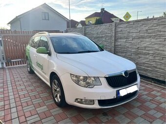 ŠKODA SUPERB 2.0TDI 125KW ELEGANCE+ COMBI TAŽNÝ XENONY