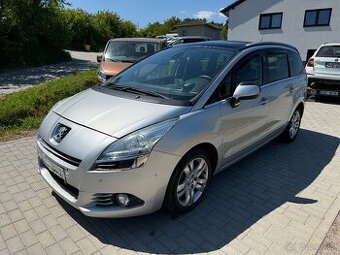 Peugeot 5008 2.0 HDI 110kw 8/2010 / Panorama / Head Up