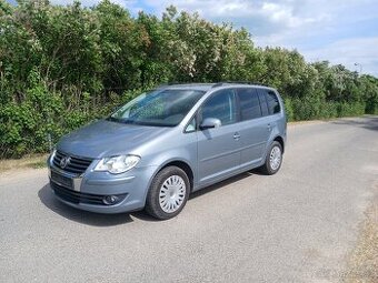 VOLKSWAGEN TOURAN 2.0TDI, AUTOMAT