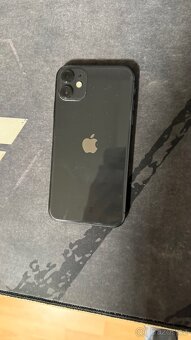 Iphone 11 64GB černá