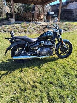 Royal Enfield Supermeteor 650