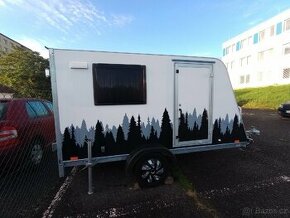Skříňový minikaravan Tomplan