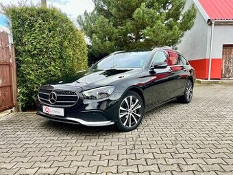 Mercedes-Benz Třídy E 220d 4MATIC/LED/WEBASTO/2020