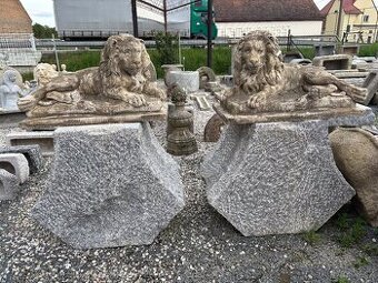 Staré pískovcové lvi, pískovec, piskovcová