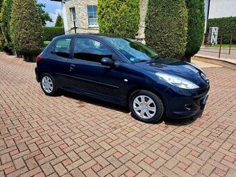 Peugeot 206+ 1.4i - 11/09, 55kW, krásný stav, serviska