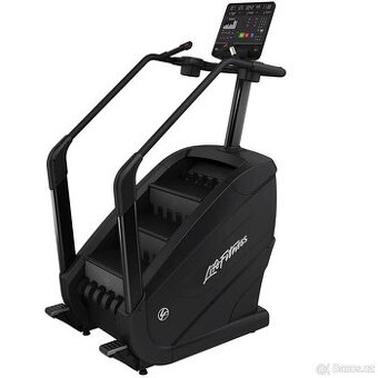Life Fitness schodový trenažer LED