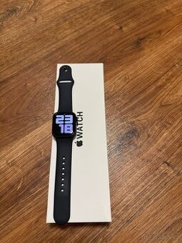 Chytré hodinky Apple Watch SE 2024 GPS + Cellular 40mm.