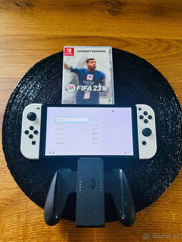 Nintendo Switch OLED + FIFA23