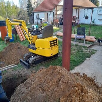 Mulčovací kůra,okrasná dřevní štěpka,zemní práce minibagrem