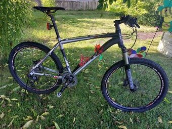 Horské kolo MRX 26" vel 18" - výbava pro náročnější jezdce