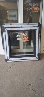 okno plast 75 x 75 cm antracit nové