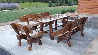 Zahradní nábytek. Masivní nábytek. Dřevěný nábytek. Dubový
