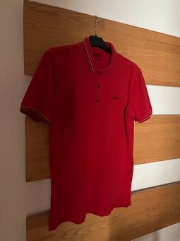 Pružné pánské tričko Hugo, vel.M