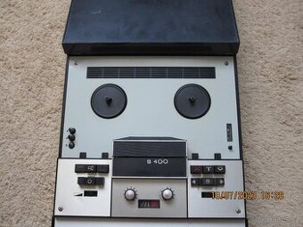 Kotoučový magnetofon B400