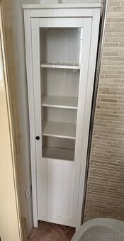 Vysoká skříň ikea